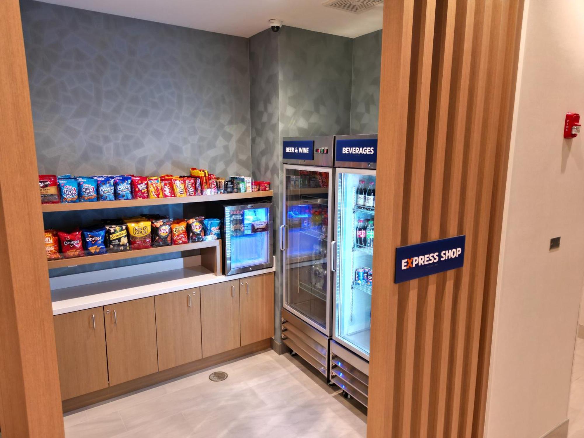 Holiday Inn Express & Suites Chicago Schaumburg By Ihg 外观 照片
