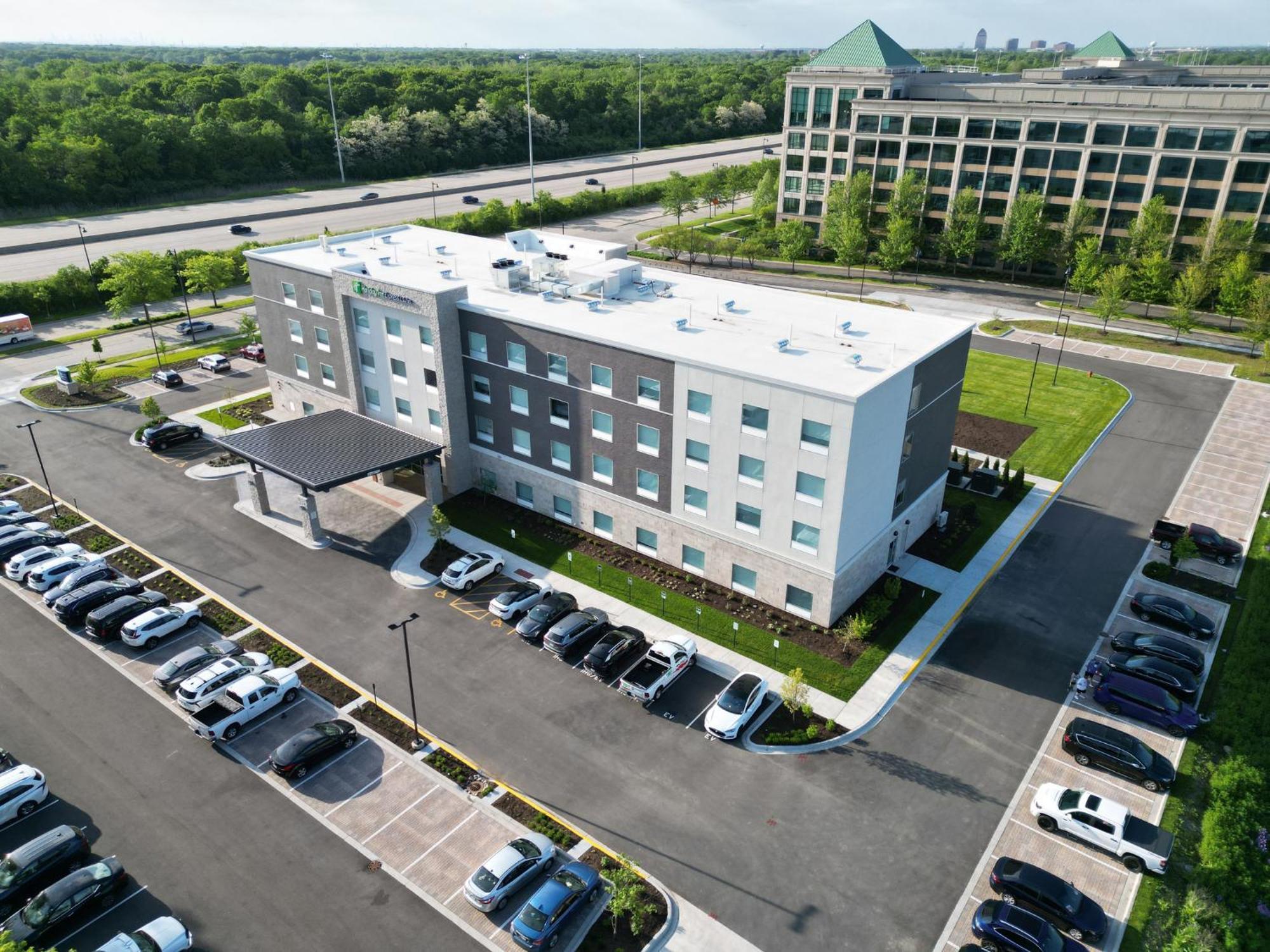 Holiday Inn Express & Suites Chicago Schaumburg By Ihg 外观 照片