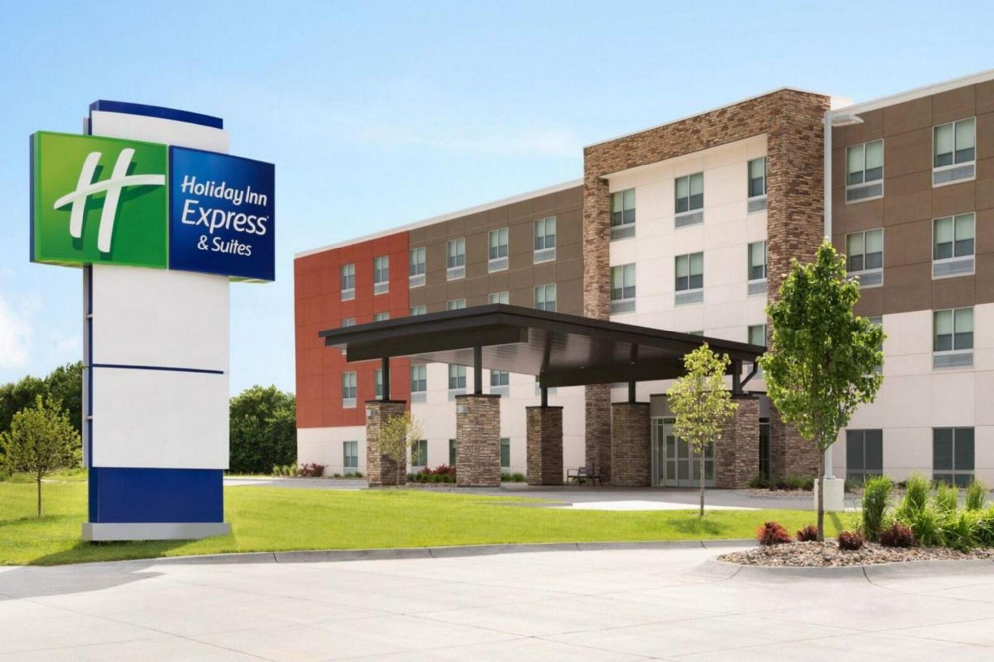 Holiday Inn Express & Suites Chicago Schaumburg By Ihg 外观 照片